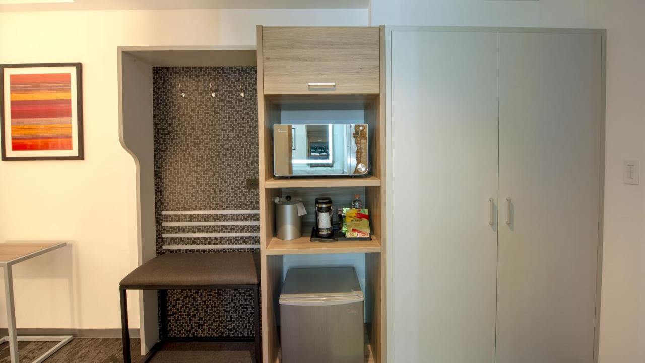 Holiday Inn & Suites - Merida La Isla By Ihg Exteriör bild
