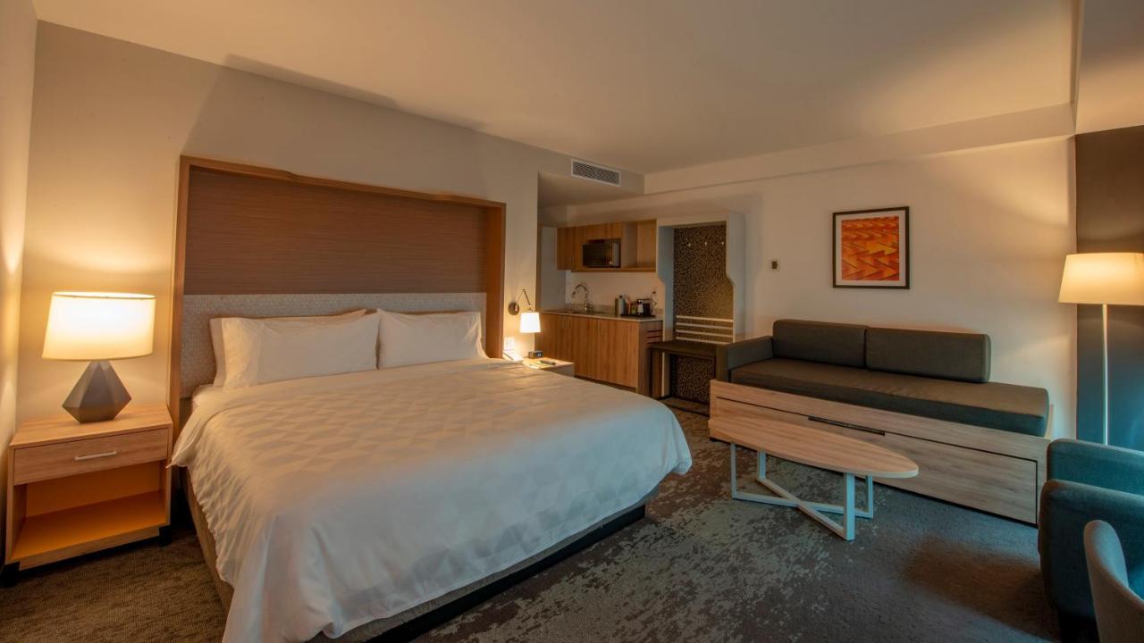 Holiday Inn & Suites - Merida La Isla By Ihg Exteriör bild
