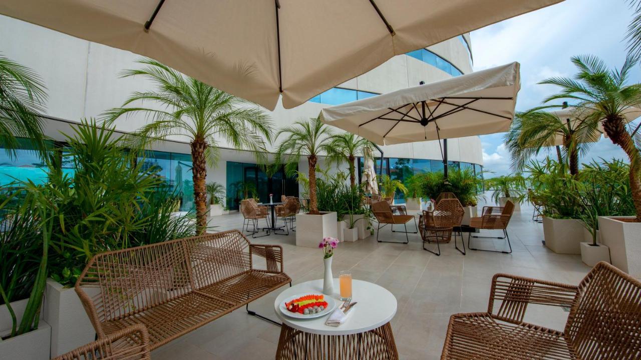 Holiday Inn & Suites - Merida La Isla By Ihg Exteriör bild