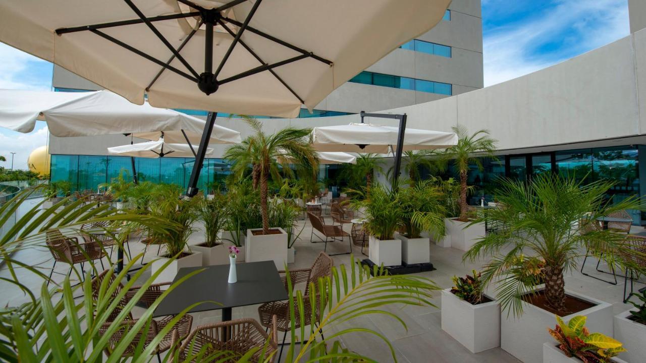 Holiday Inn & Suites - Merida La Isla By Ihg Exteriör bild