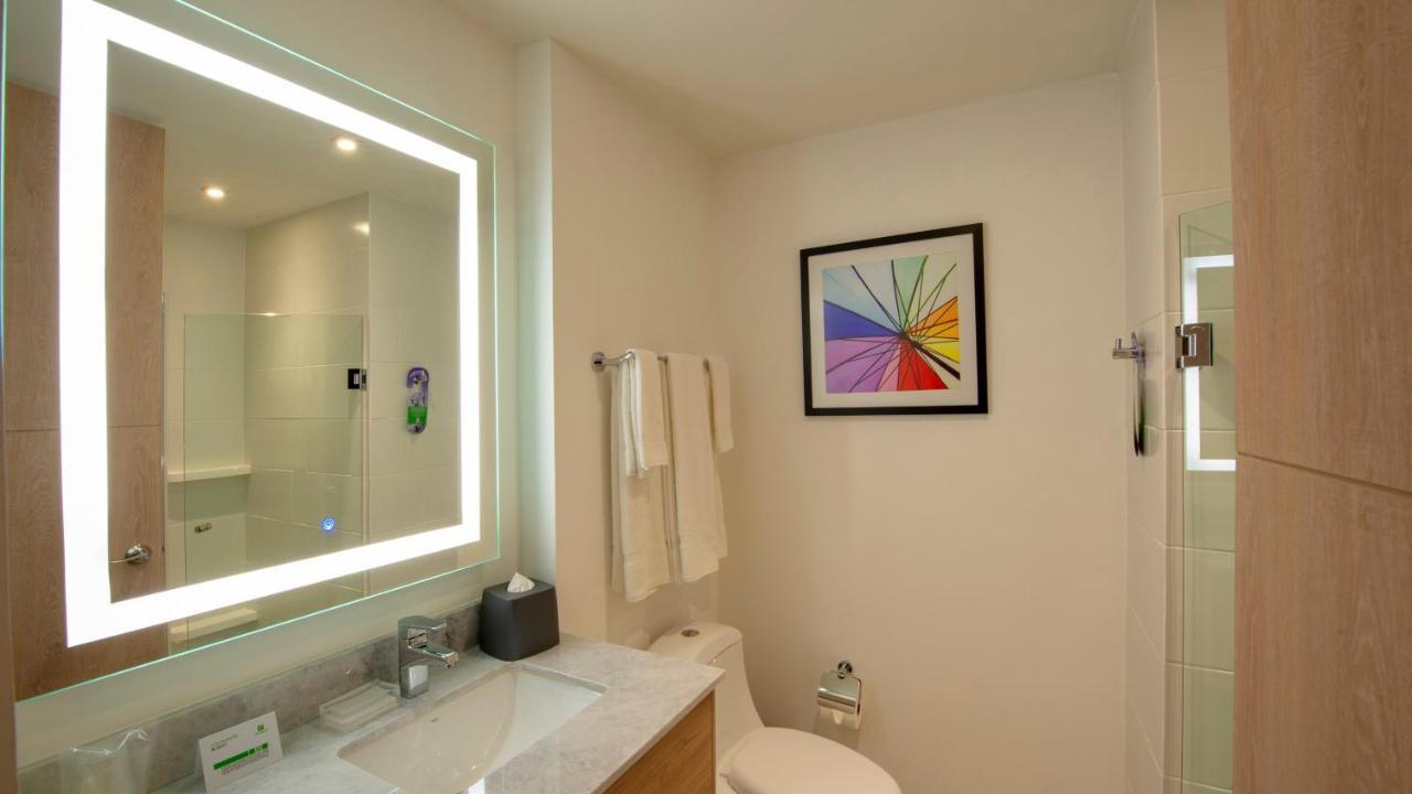Holiday Inn & Suites - Merida La Isla By Ihg Exteriör bild